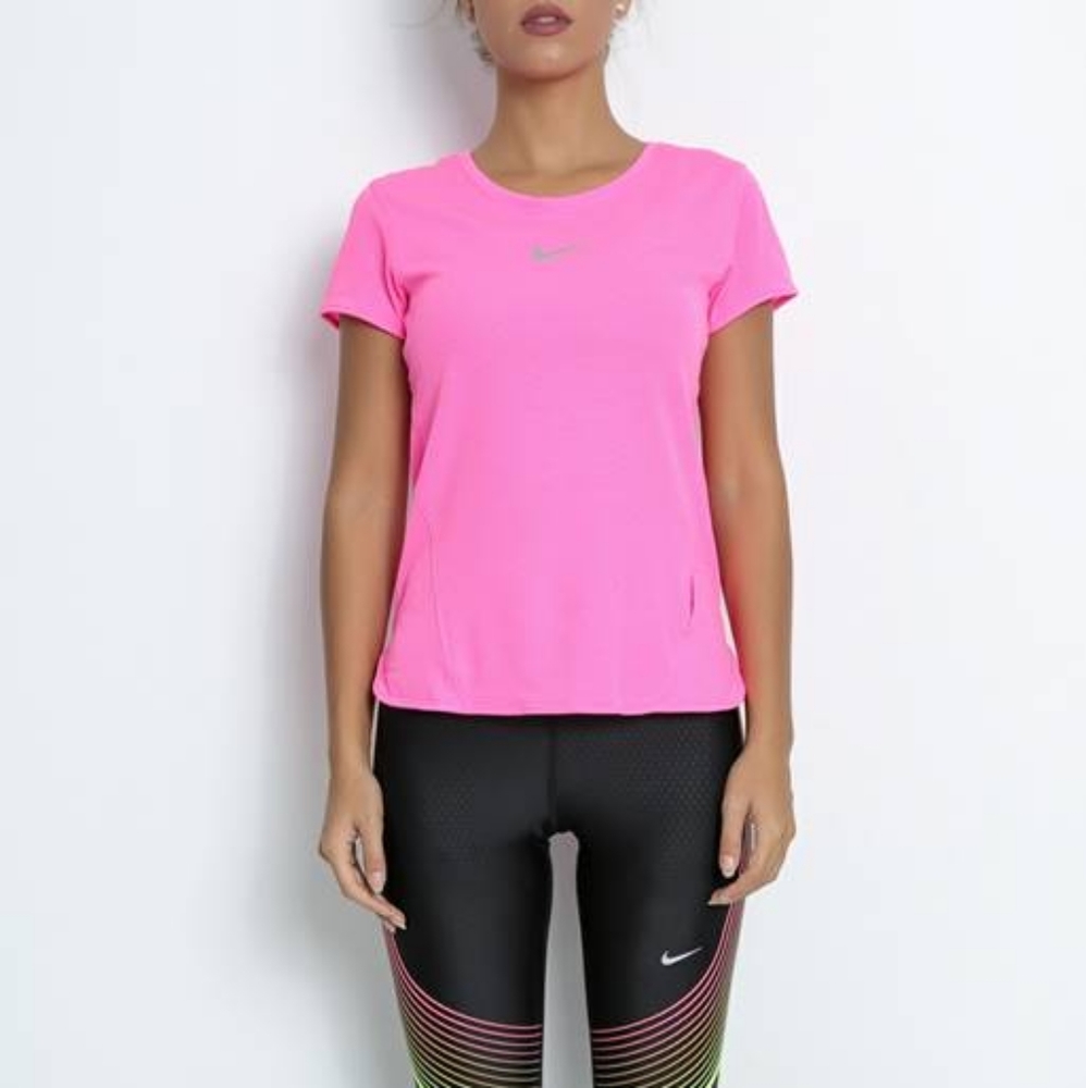 Nike Aeroreact Short Sleeve Running Tshirt Size XS Hyper Pink